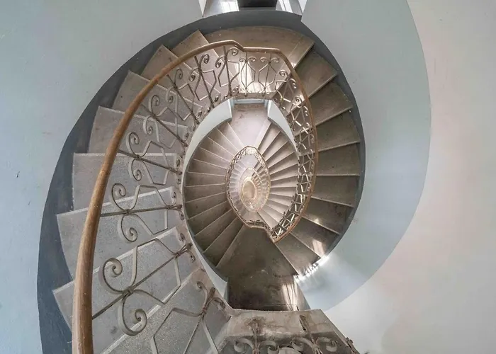 Bright Secret Spot Griesplatz *